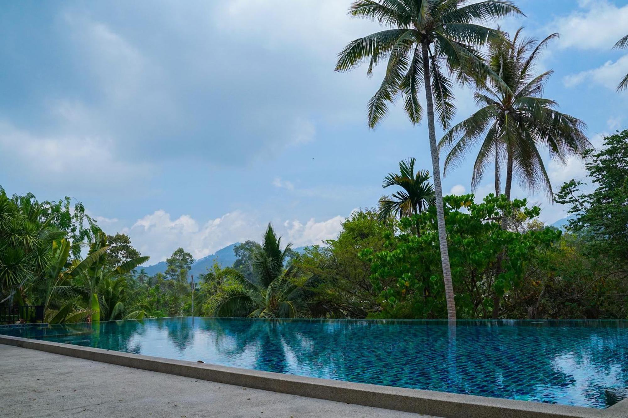 Large 4 Bed Villa Short Walk To Maenam Beach Mae Nam Exterior photo