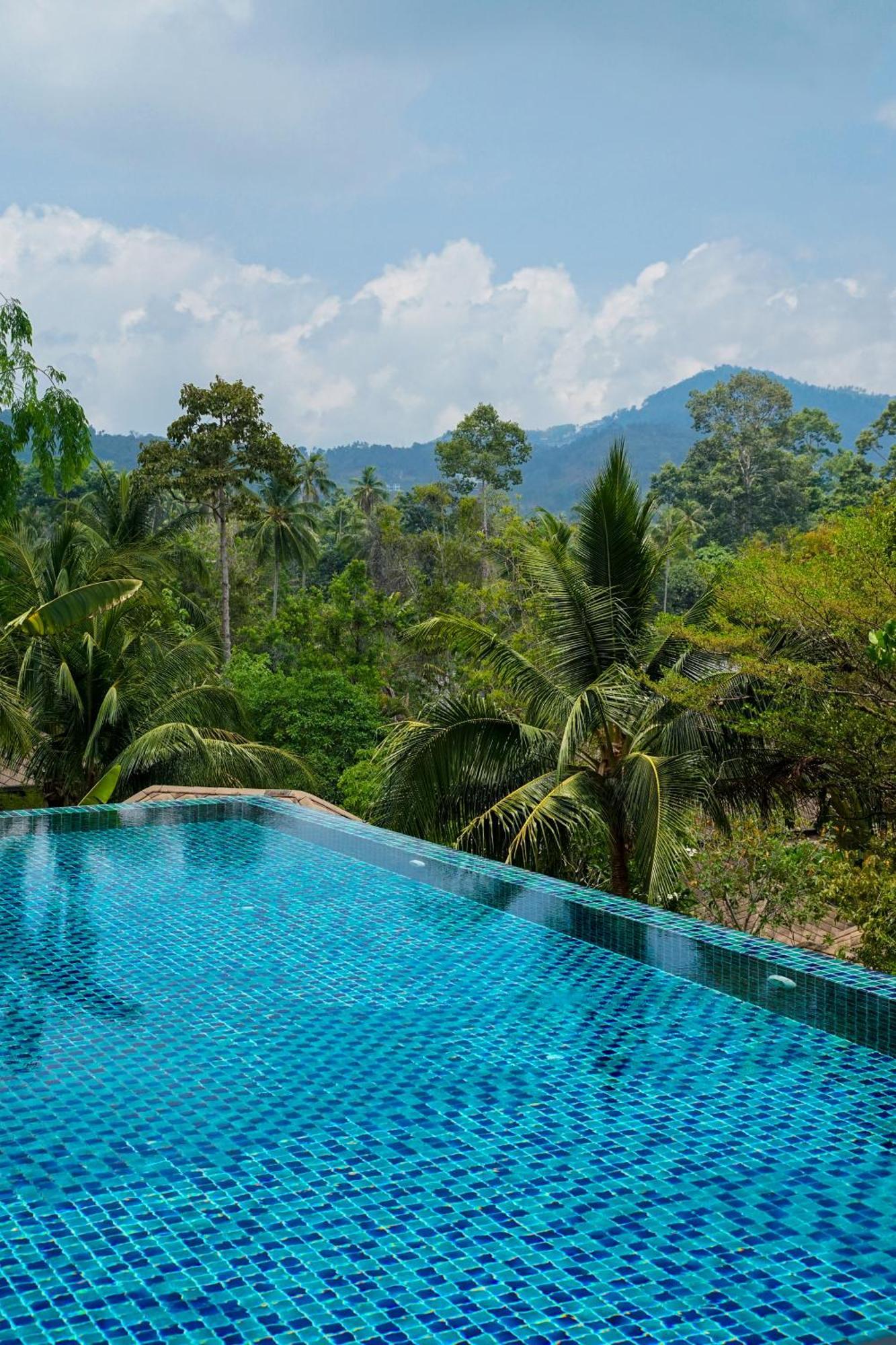 Large 4 Bed Villa Short Walk To Maenam Beach Mae Nam Exterior photo