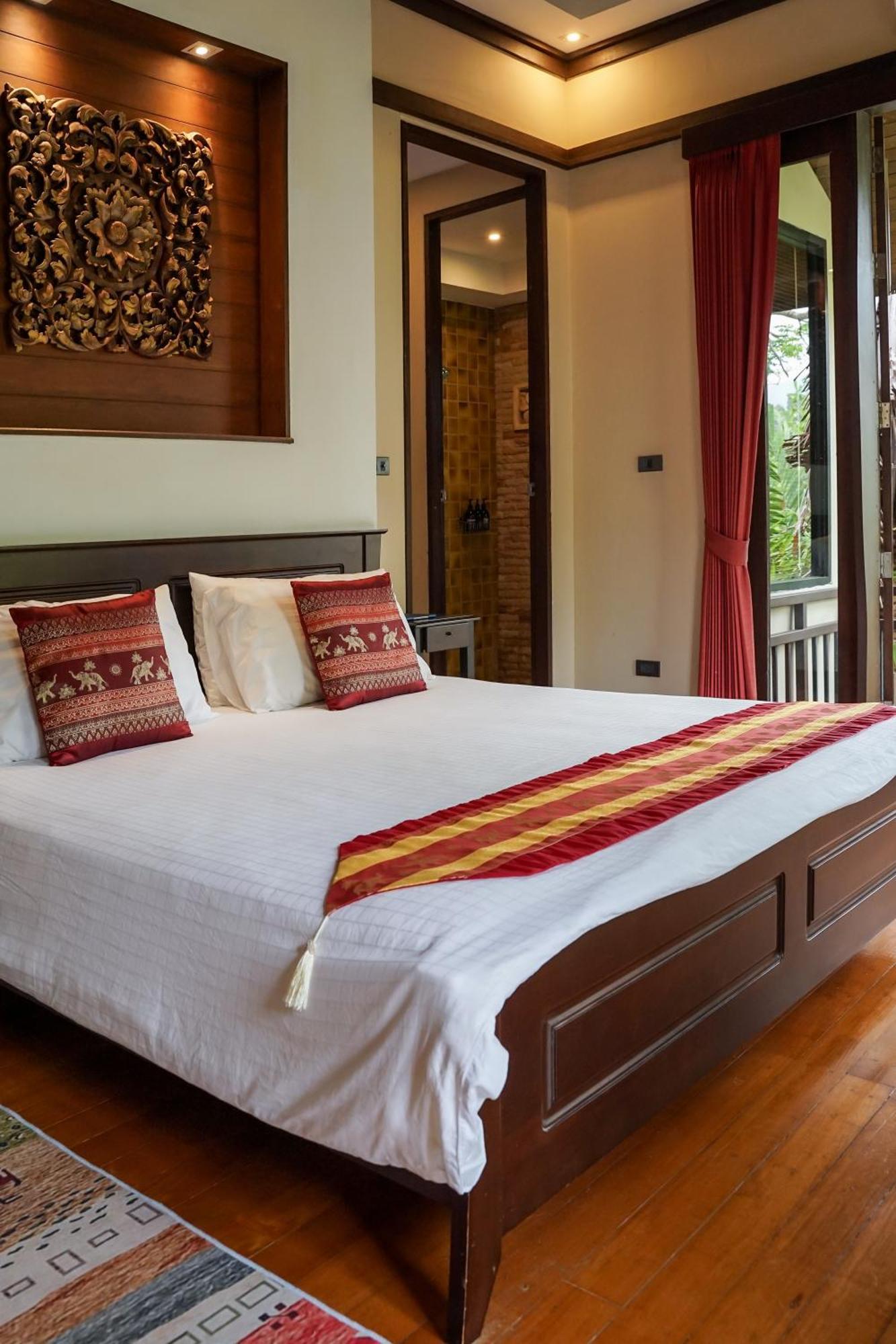 Large 4 Bed Villa Short Walk To Maenam Beach Mae Nam Exterior photo