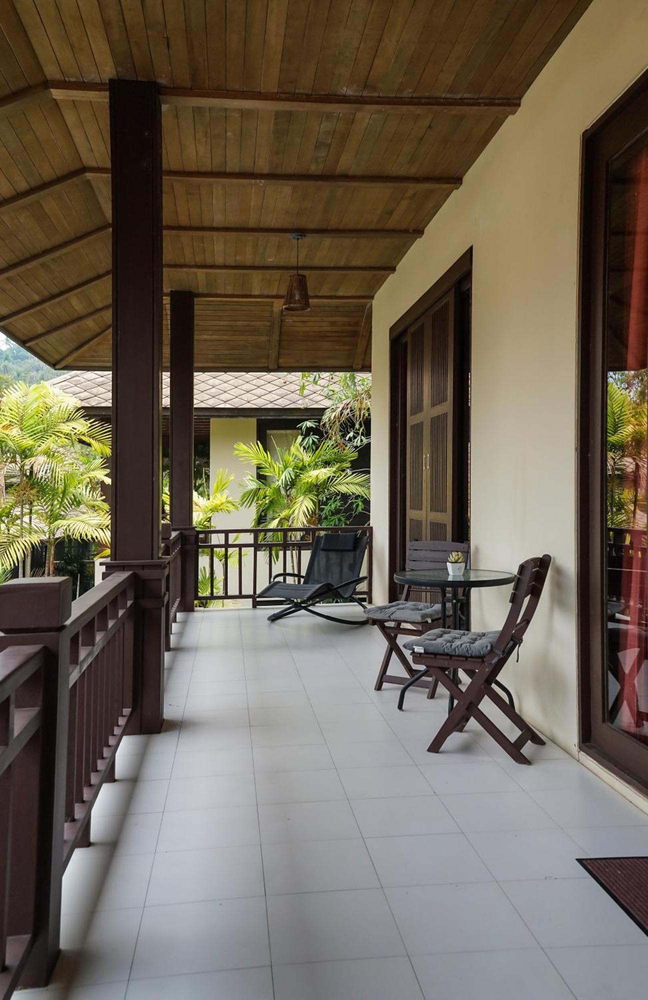 Large 4 Bed Villa Short Walk To Maenam Beach Mae Nam Exterior photo