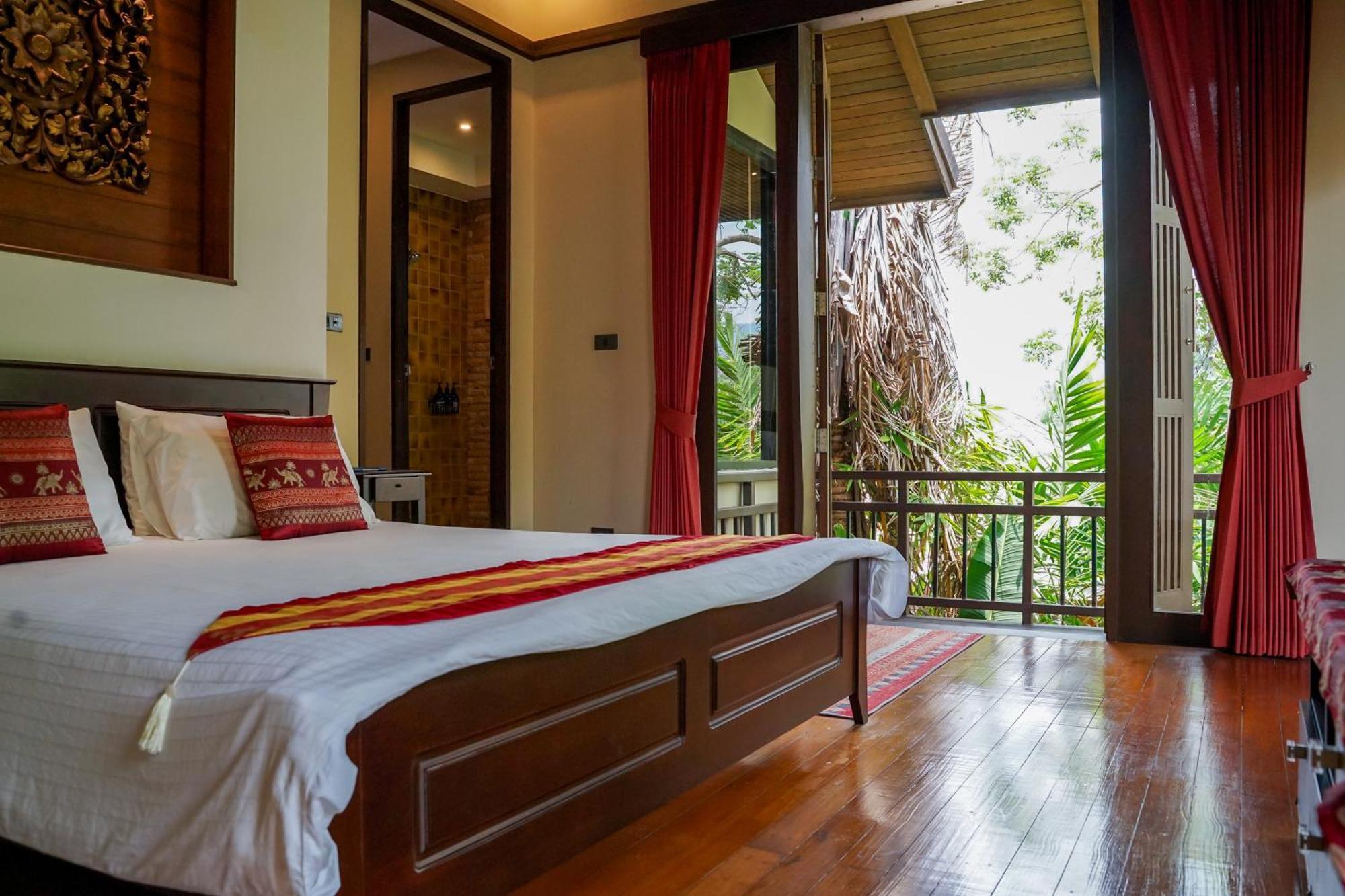 Large 4 Bed Villa Short Walk To Maenam Beach Mae Nam Exterior photo